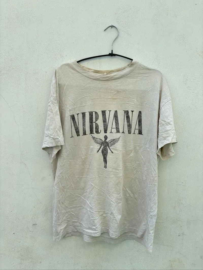 kaos nirvana photo 1