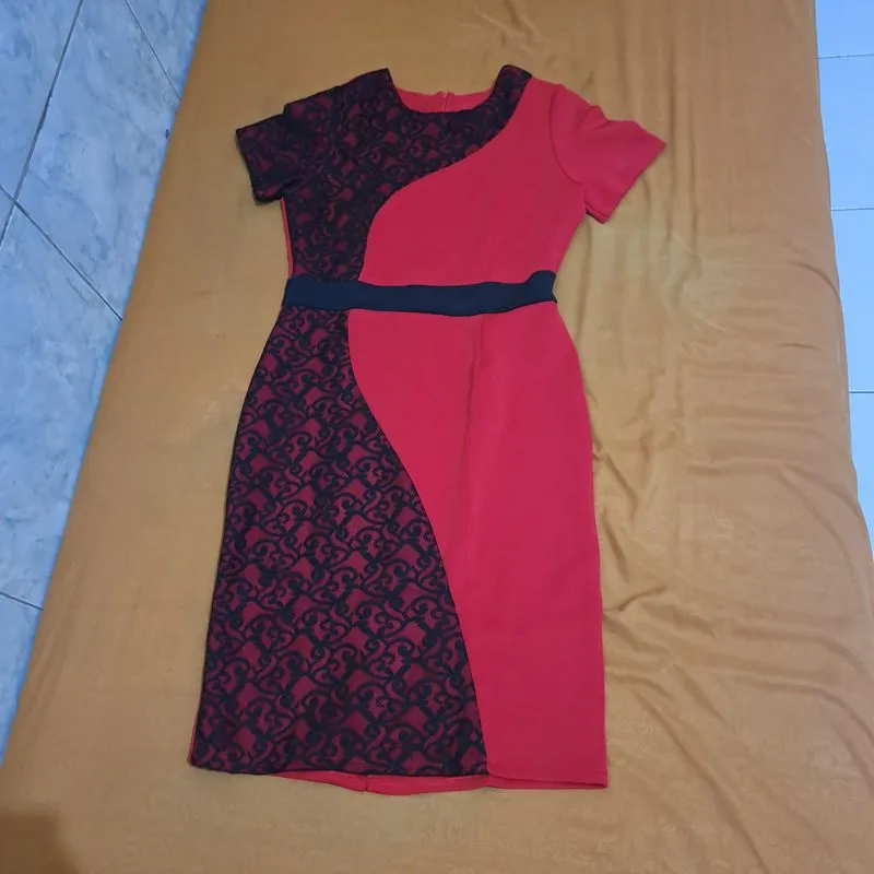 dress wanita warna merah Kombinasi hitam photo 1