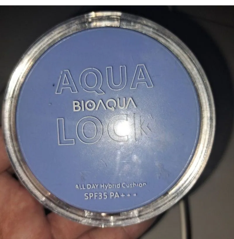 Bioaqua bedak cushion waterproof menutupi pori pori full cov photo 1