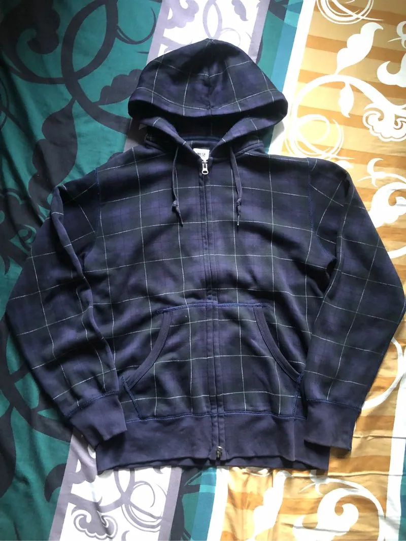 hoodie zip by uniqlo photo 1