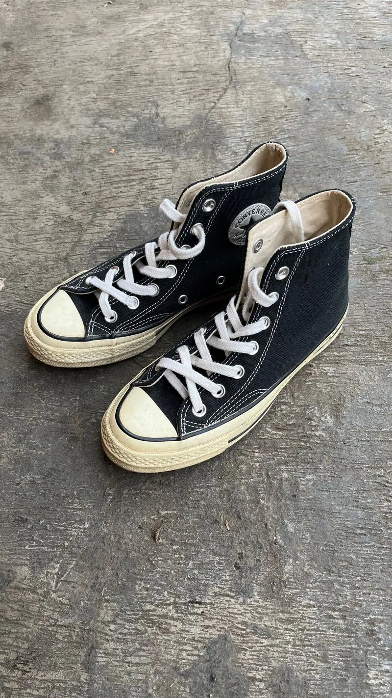 Converse Chuck 70 HI Unisex Sneakers - Black photo 1
