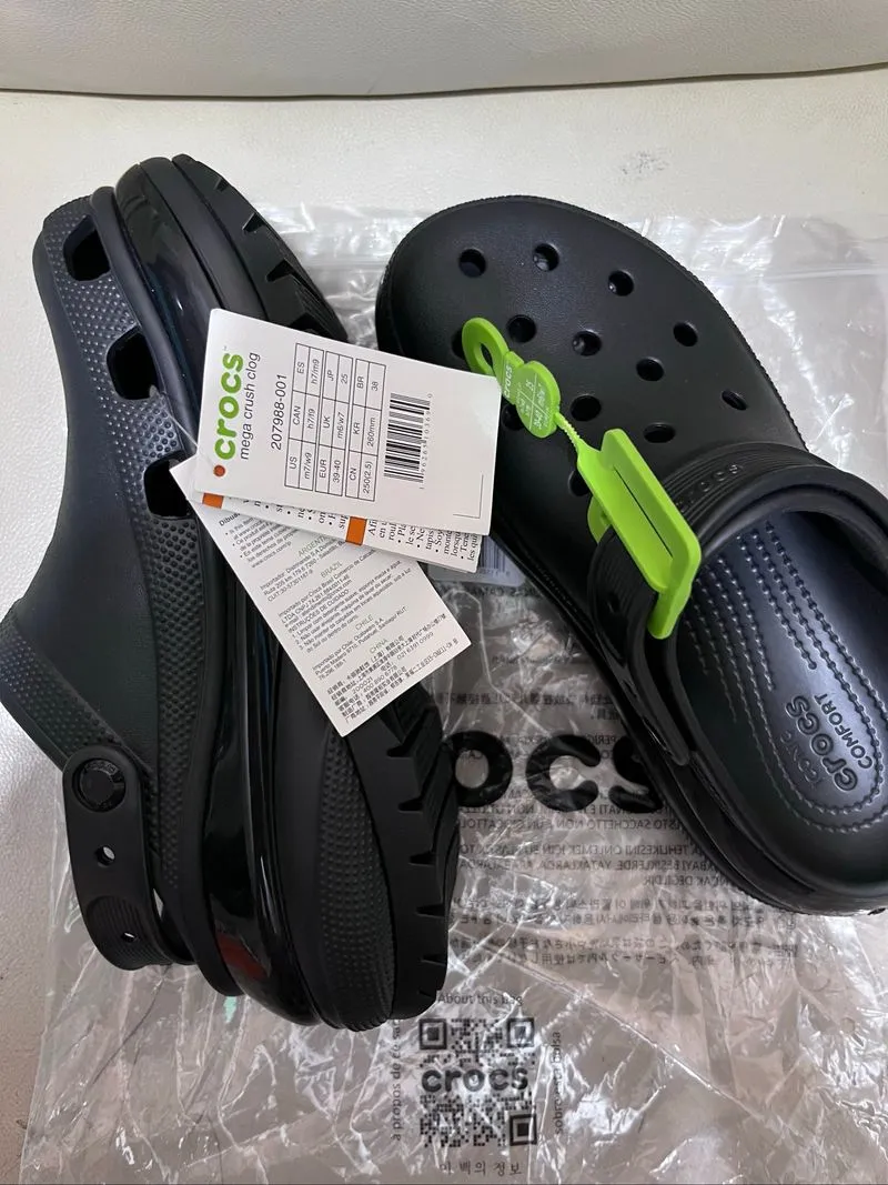 Crocs Mega Crush Clog (black) photo 1