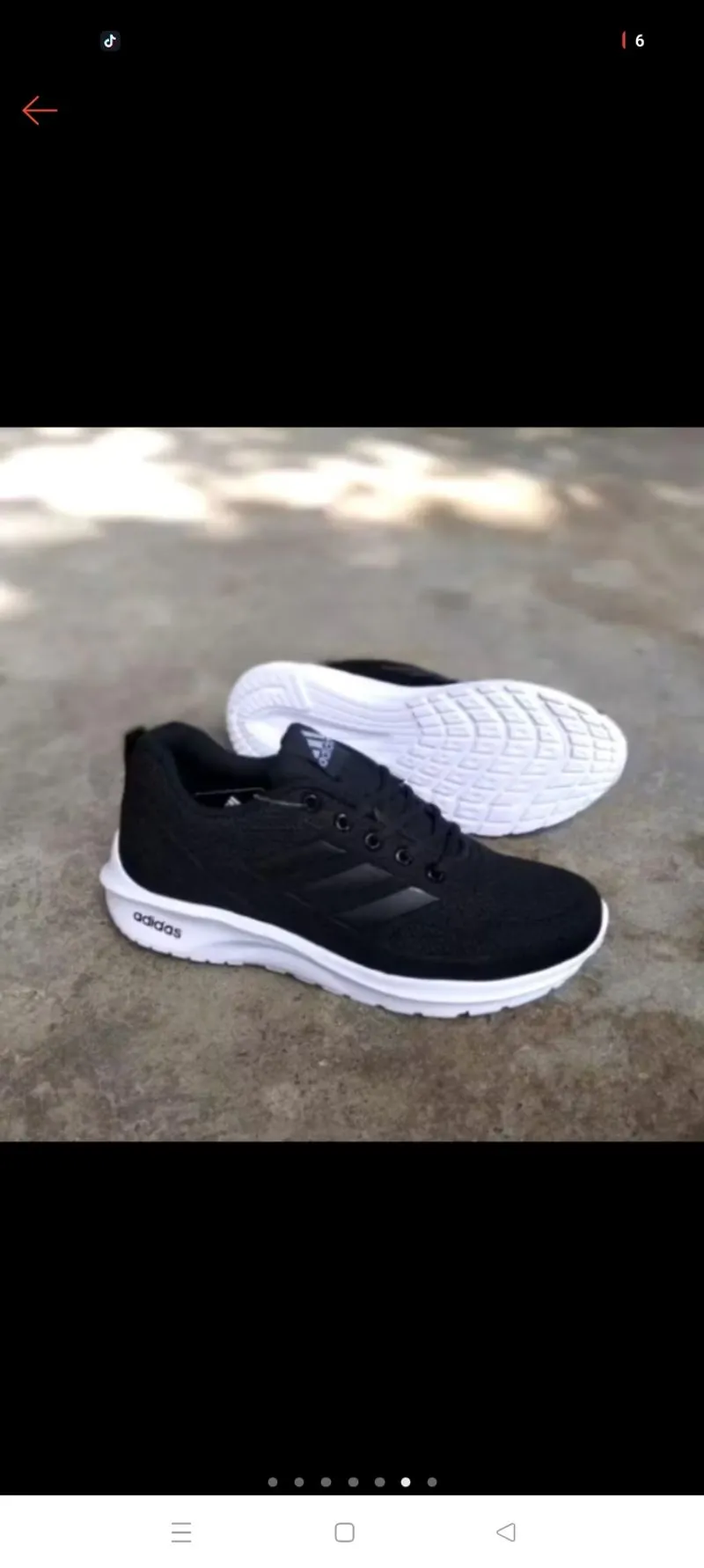 Sepatu sneakers photo 1