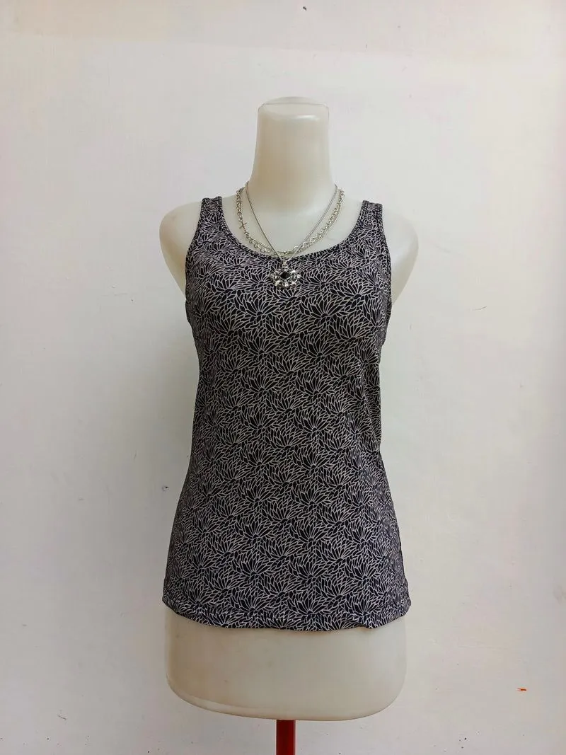 tanktop uniqlo photo 1