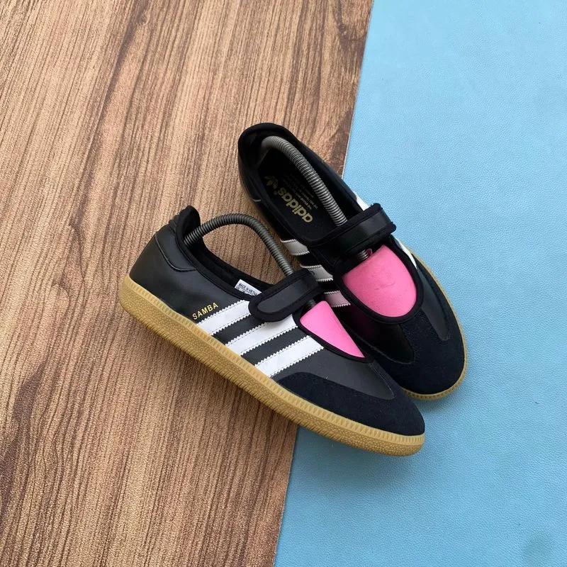 Adidas Samba Jane photo 1