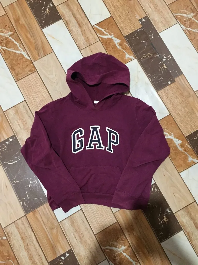 GAP Hoodie  photo 1