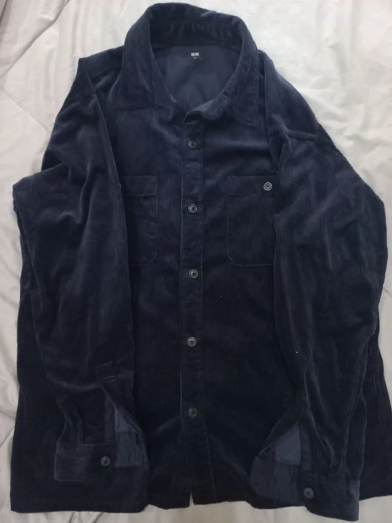Preloved UNIQLO Long Sleeve Corduroy Shirt photo 1
