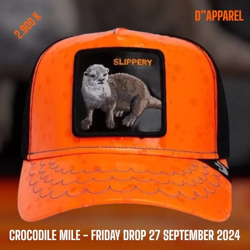 Gorpcore Batik Hat Pria orange photo 1