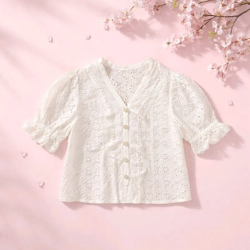 PRELOVED WHITE TOP ONE SIZE   photo 1