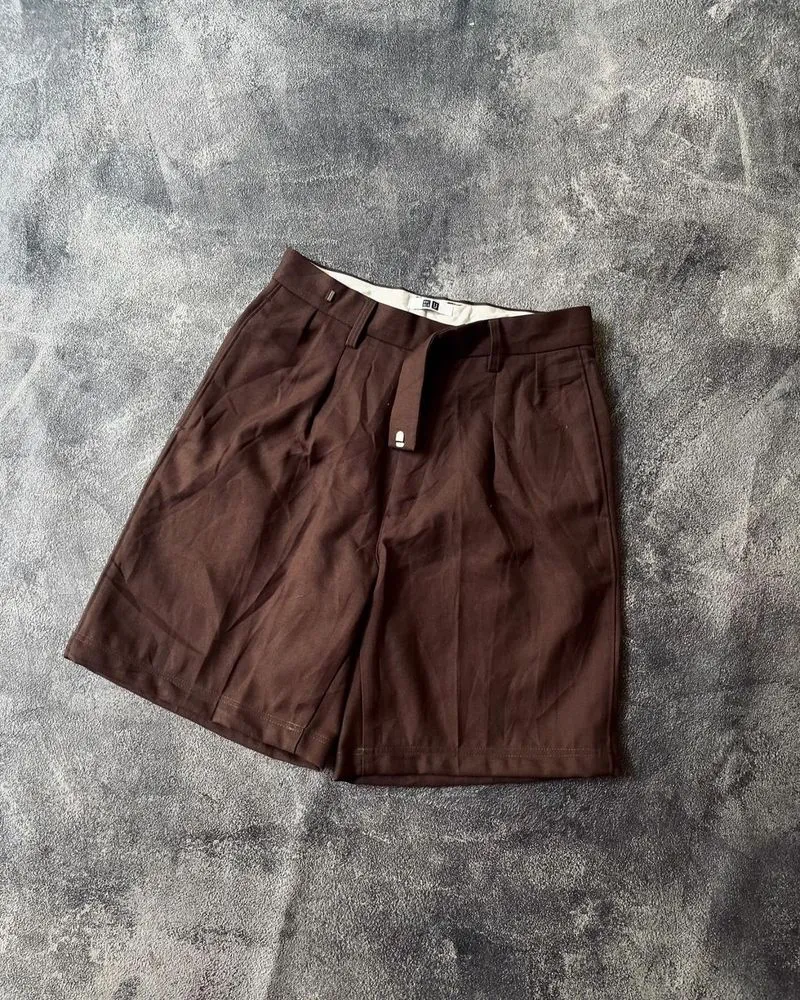 Uniqlo Casual Short Pria brown photo 1