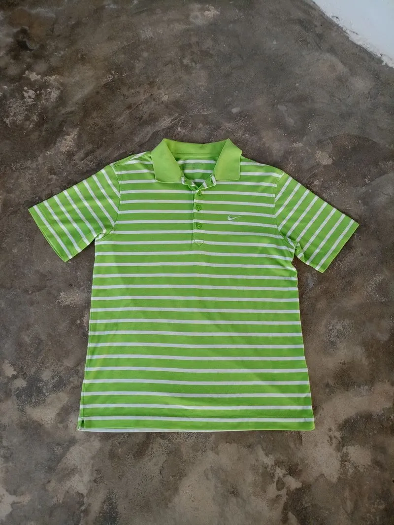 Nike Casual Polo shirt Pria green photo 1