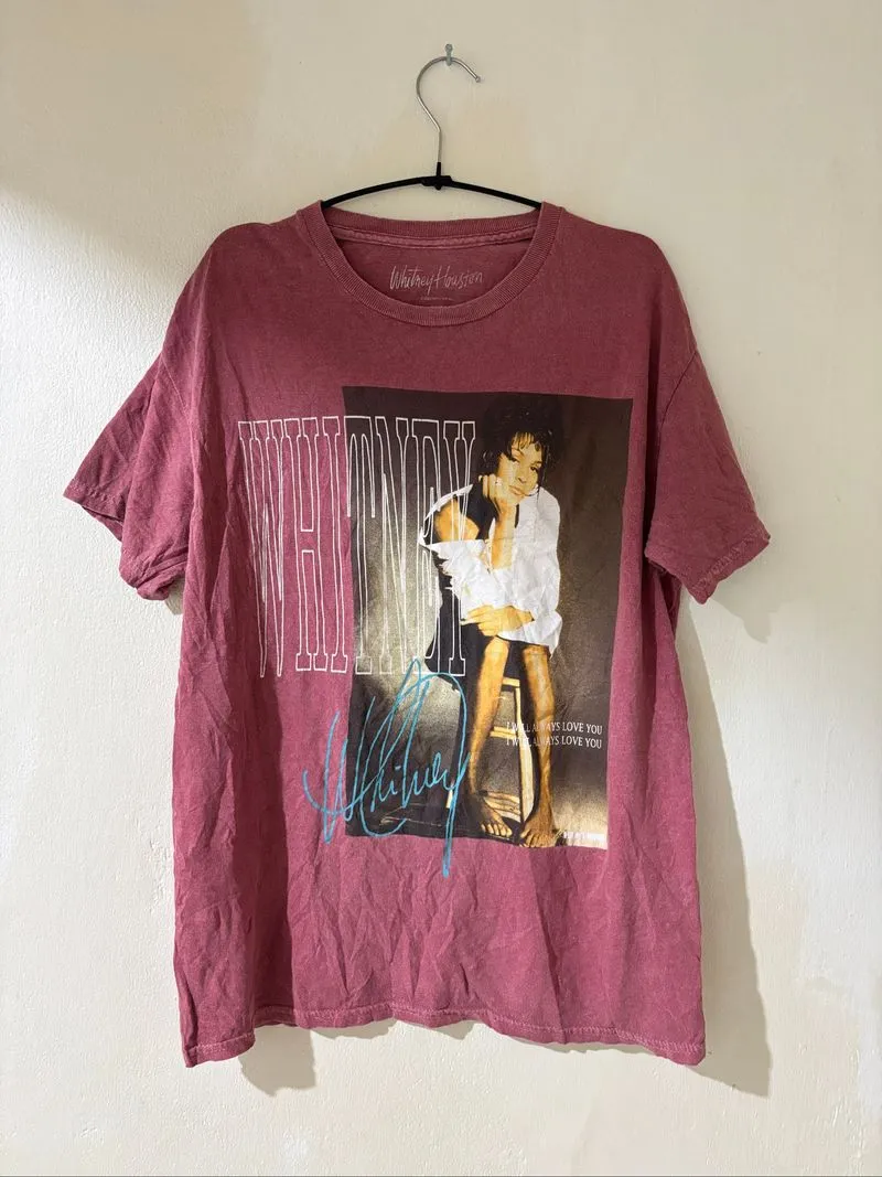 Kaos Whitney Houston  photo 1