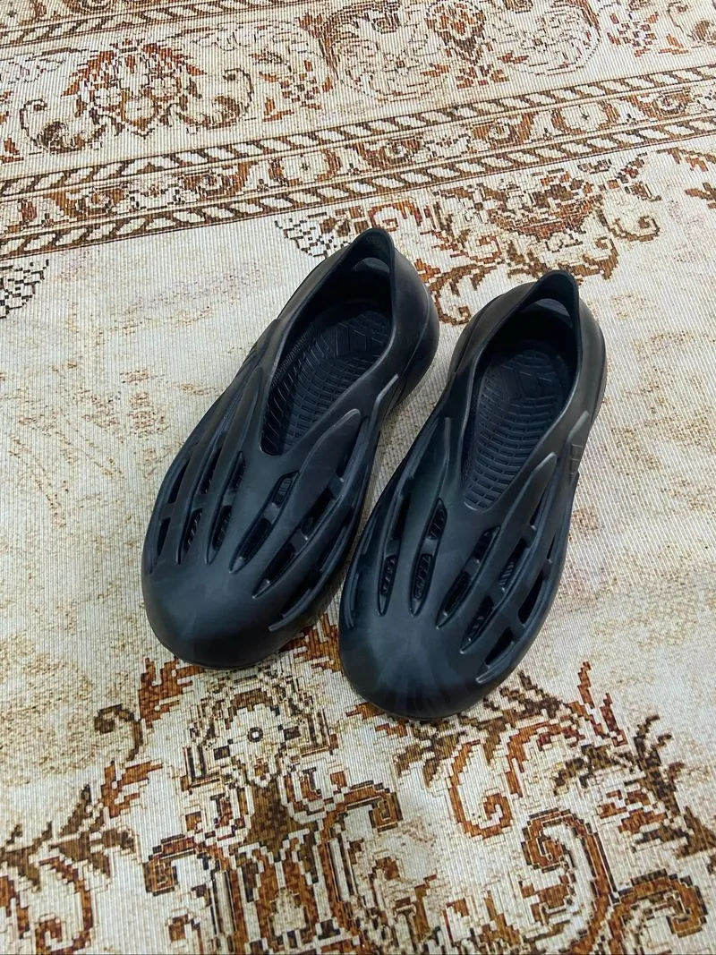Adidas lightstrike photo 1
