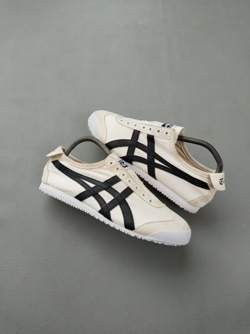 onitsuka slip on photo 1