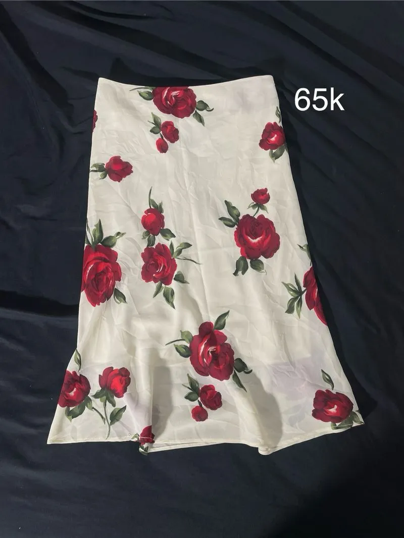 vintage skirts flower  photo 1