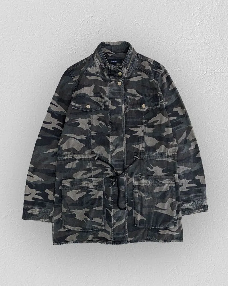 FOREVER21 UTILITY CAMO JACKET photo 1