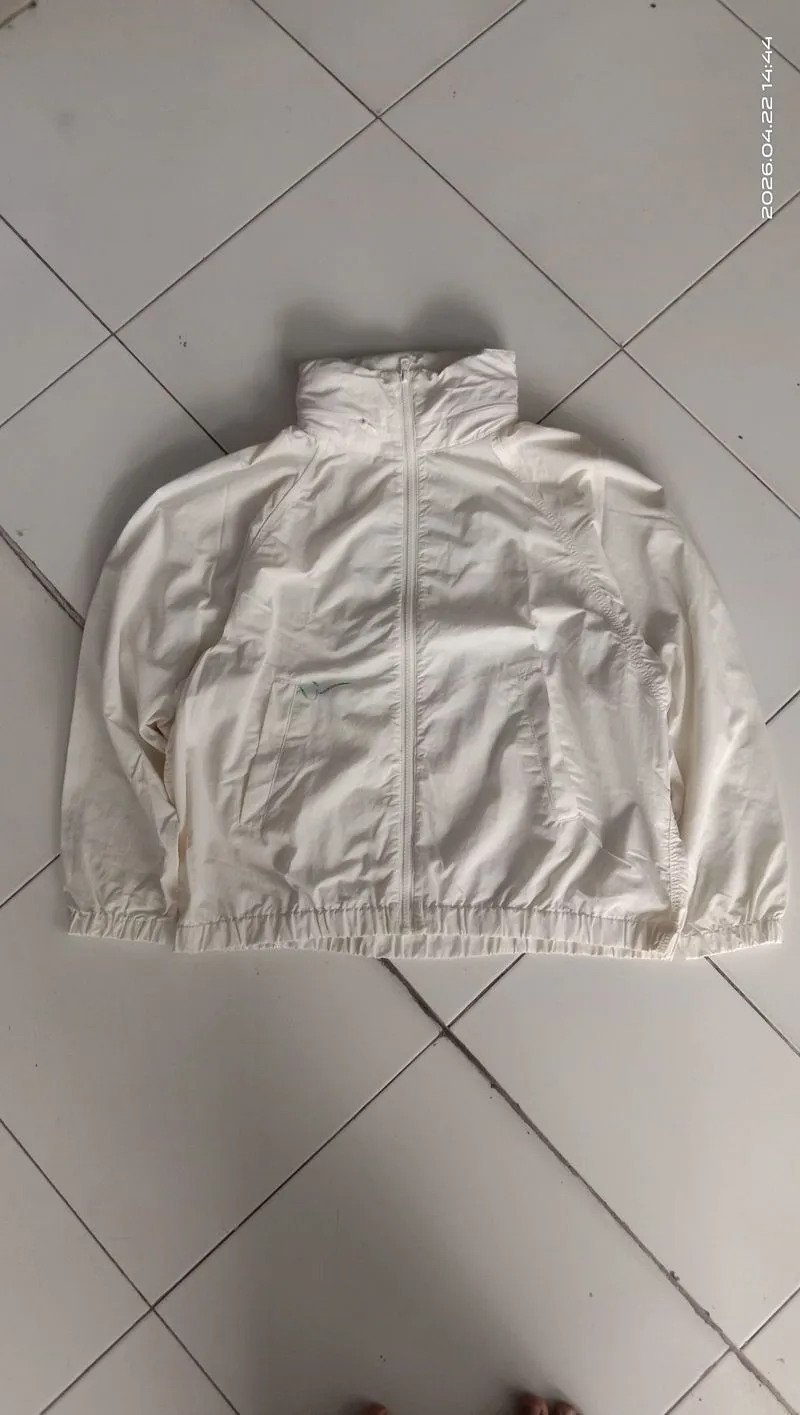 Uniqlo track jacket photo 1