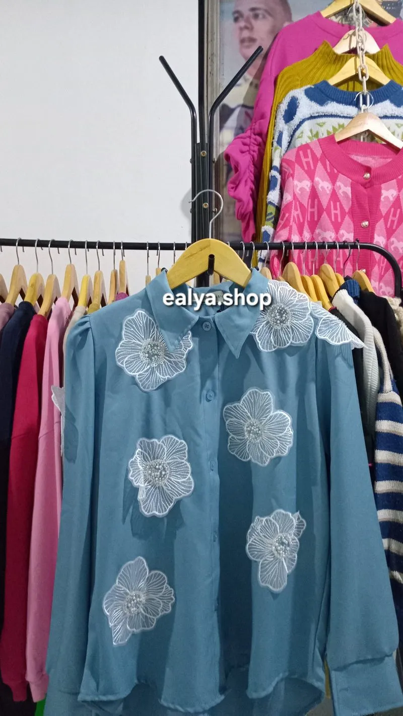 BLOUSE BLUE - FLOWER photo 1