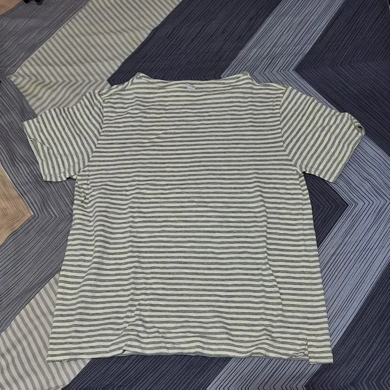 Kaos Stripe t-shirt abu abu photo 1