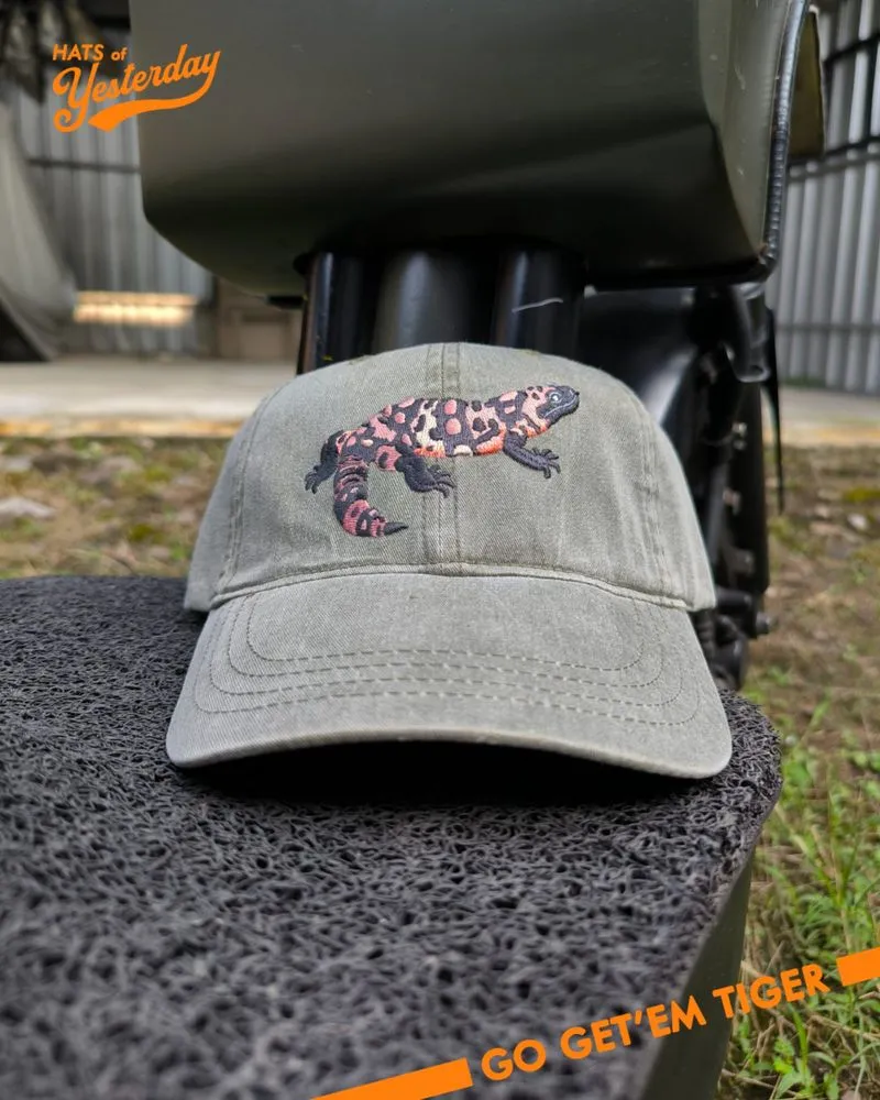 Topi bordir binatang Gila Monster dad hat washed caps photo 1
