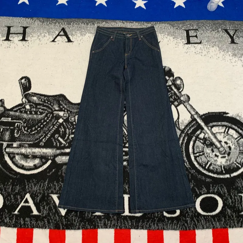 Wrangler Y2K Avant Garde Flare pants Wanita navy black photo 1