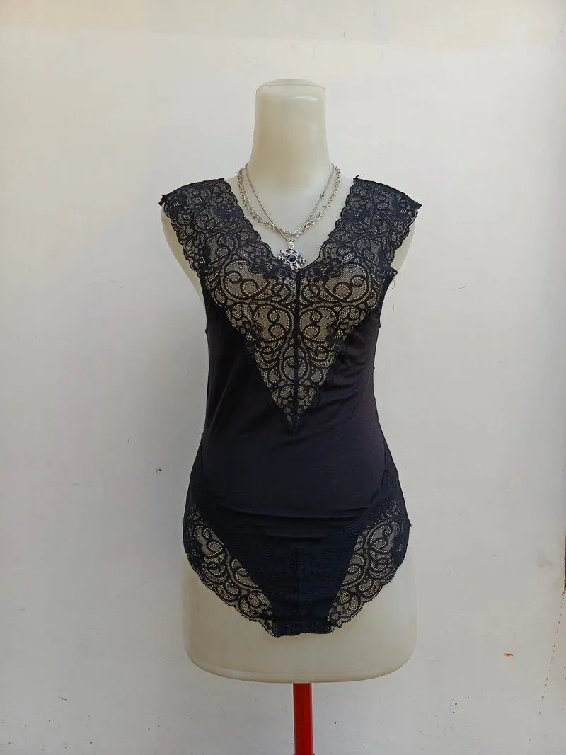 Swimwear hitam photo 1