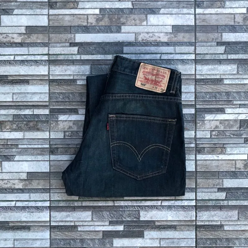 VINTAGE LEVI'S LOT. 569 LOOSE STRAIGHT FIT DEEP BLUE JEANS photo 1