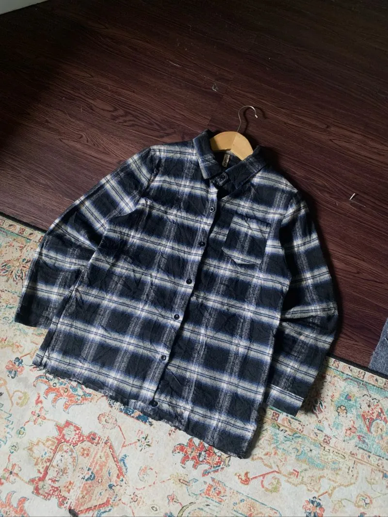 BLUE FLANEL TYPE BOXY FIT STREET Y2K AND SKATE STYLE photo 1
