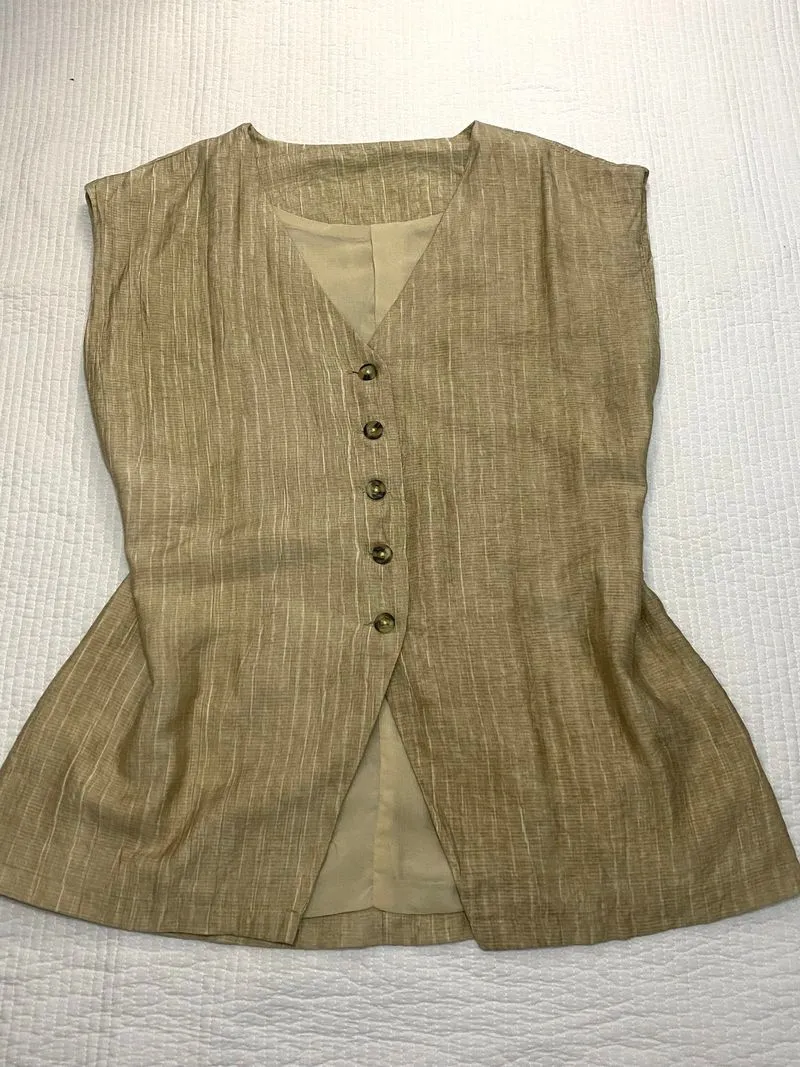 vest timeless photo 1