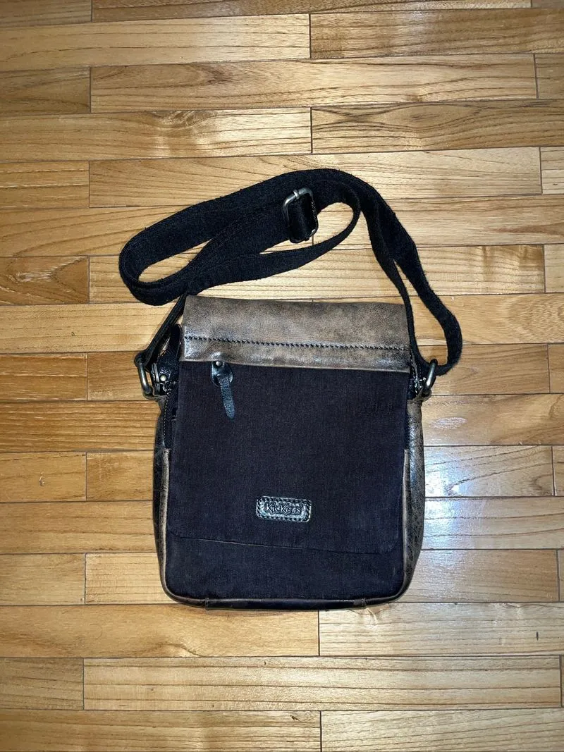 kicker's bag photo 1